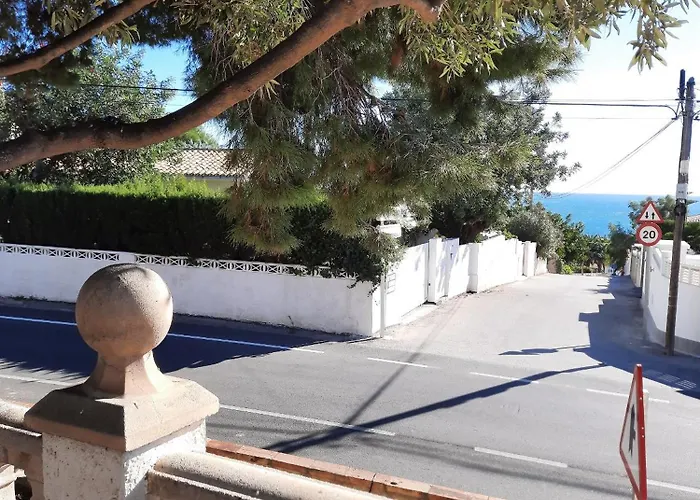Casa Serra Cerca De Playas Y Calas De *
